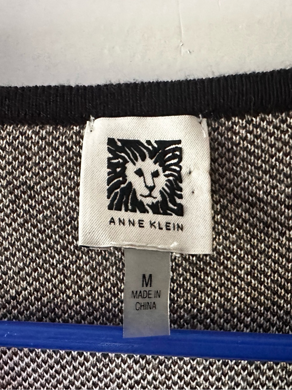 Anne Kline Plaid Long Duster Coat with clasp - Picture 9 of 9